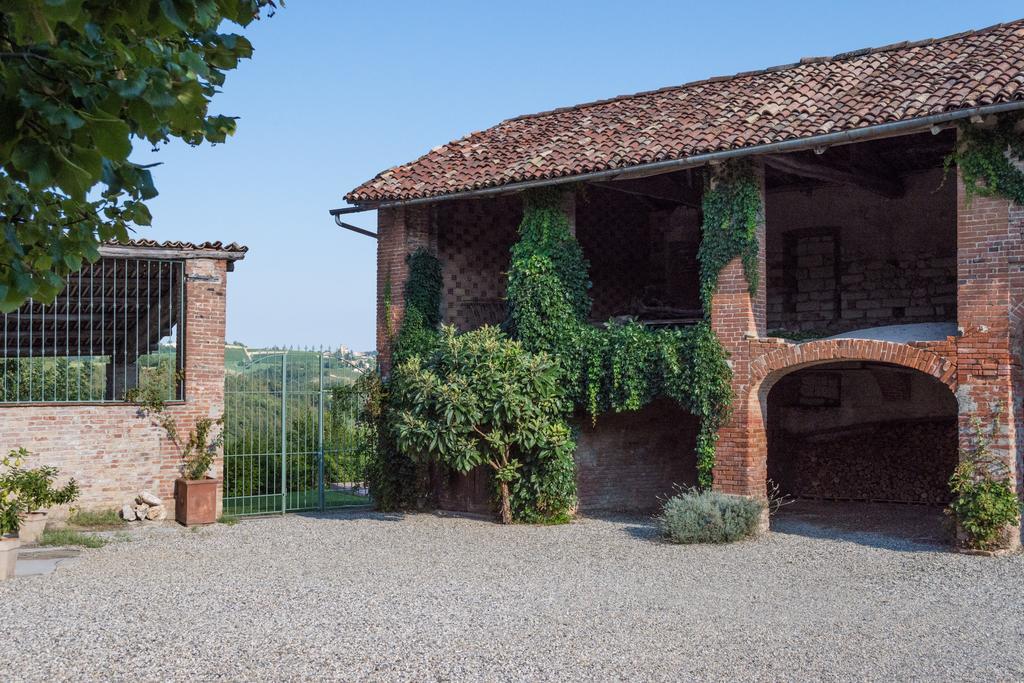 Casa Rovelli Bed & Breakfast Alfiano Natta ภายนอก รูปภาพ