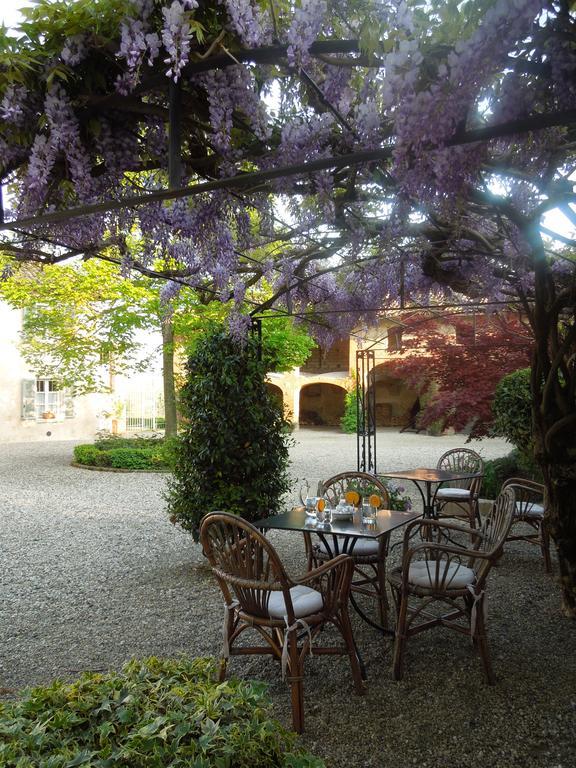 Casa Rovelli Bed & Breakfast Alfiano Natta ภายนอก รูปภาพ